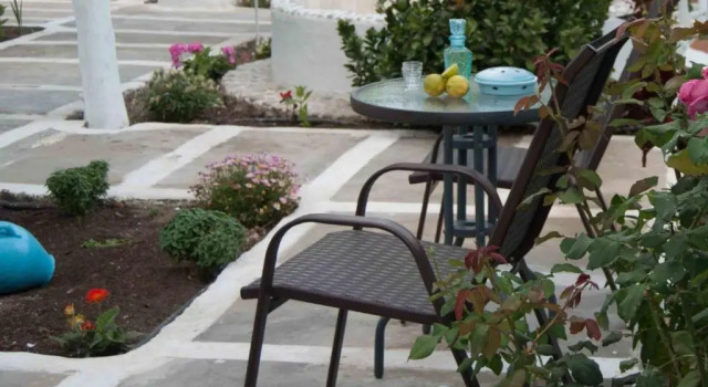 Perivoli 3-Chora(5min away from the center by car)