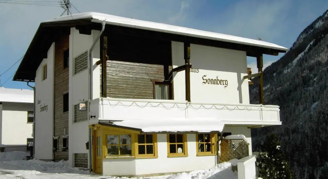 Haus Sonnberg, Rezervovat Hotel Hotely v Tyrolsko se snídaní, Snídaně