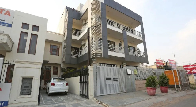 Oyo 13396 Hotel Prefer Inn