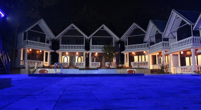 Quinta Serena Holiday Resort, Rezerwuj Ośrodek wypoczynkowy Hotele w North Goa z parkingiem, Parking