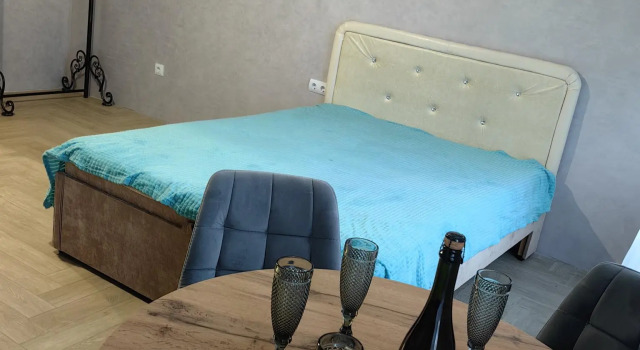 A warm house, Réserver Appartement Tioumen 