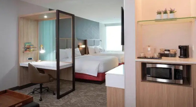 Suite Howard Johnson East Lansing