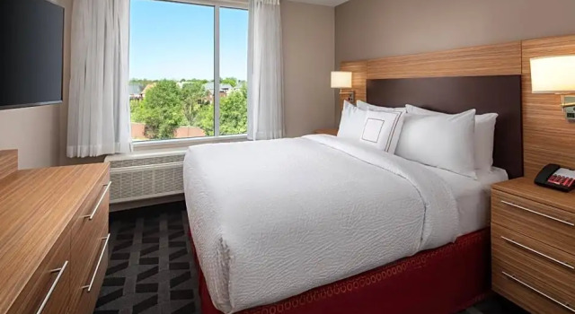 Двухместная студия с видом на город Towneplace Suites By Marriott Louisville Northeast