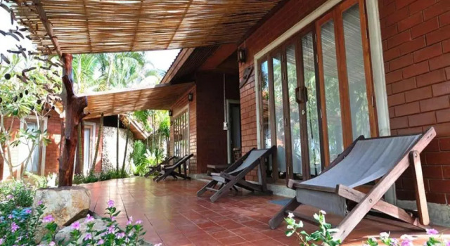Вилла c 1 комнатой с балконом и с видом на сад Rachavadee Bankrut Resort
