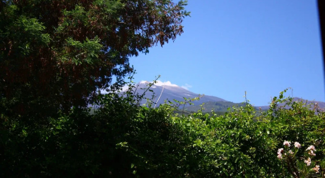 B&B Sotto i Pini, Book Bed and Breakfast Hotels in Sicily with Parking, Parking