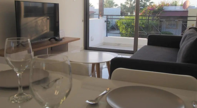 42 Beach Coast Apartment