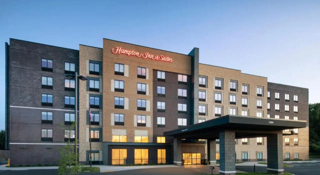Hampton Inn & Suites Richmond Short Pump, Book Hotel Hoteller i Short Pump med pool, Swimmingpool