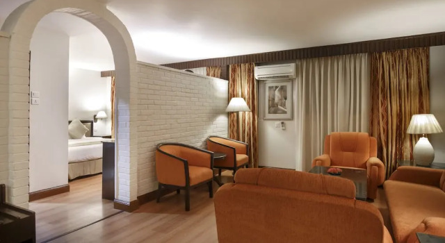 Люкс Hotel Shanker-Palatial Heritage Kathmandu