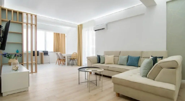GOO Apartments Four cm Apartamente de inchiriat, Prenota Appartamento Mamaia-Sat Constanta