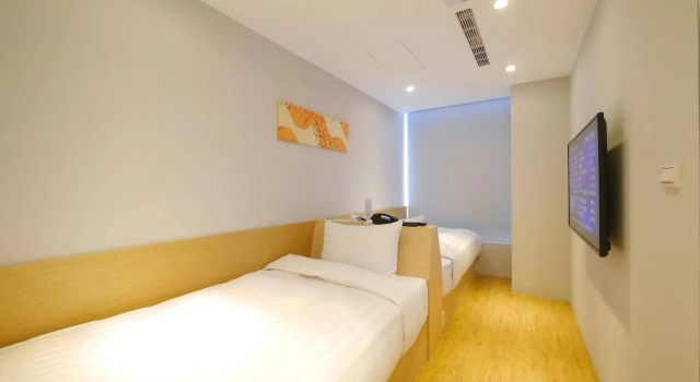 SSBHotel - Shin Sei Bashi