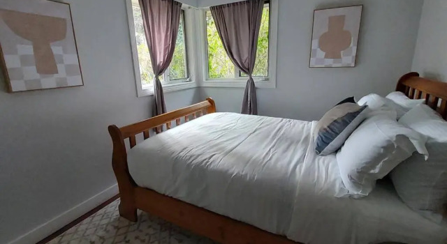 A Garden Oasis - 3-Bed Private Home Off Hwy 1, Prenota Hotel Surrey Lower Mainland British Columbia