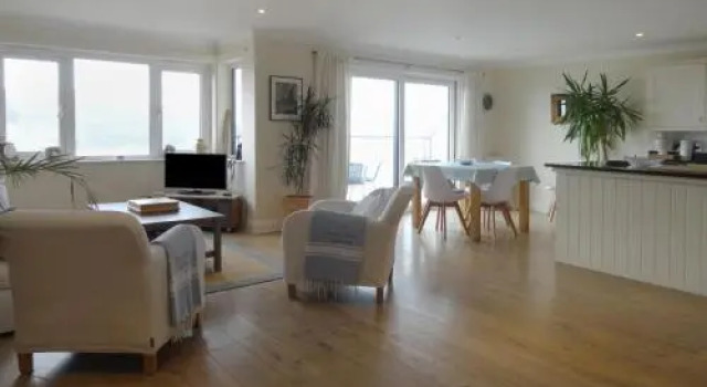 Apartment 23, Bigbury-On-Sea, Boek Appartement Hotels in Merseyside met zwembad, Zwembad