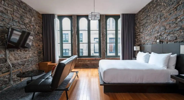 Люкс Deluxe Le Petit Hôtel Vieux-Montréal - Saint-Paul by Gray Collection