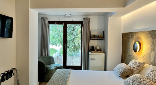 Hostal del vino LA COSTERA, Забронировать Отель Отели Альтеа 3 звезды, рядом с San Miguel Street, 3*