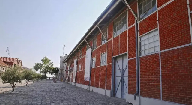 Stay Hybrid Youth Hostel, Забронировать Хостел Хостелы Салоников, рядом с Триумфальная арка императора Галерия, Хостел
