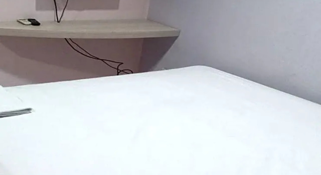 Super OYO 91104 Griya Mitra Residence, Book Hotel Taman Sari Jakarta