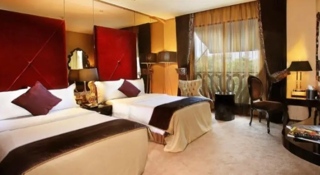 Standard Zimmer Amaroossa Hotel Bandung Indonesia