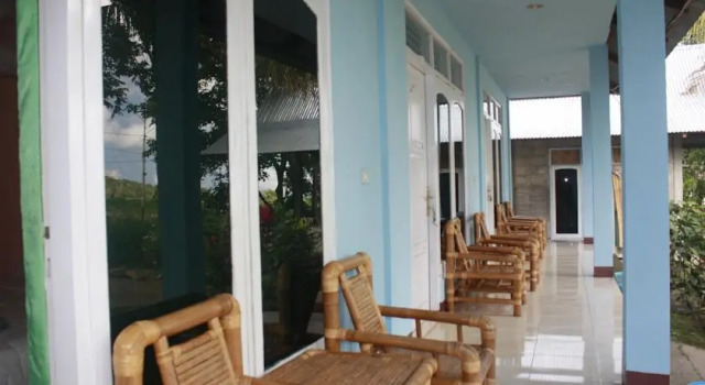 Daniel Lodge, Reservar Casa de hóspedes Moni Indonésia