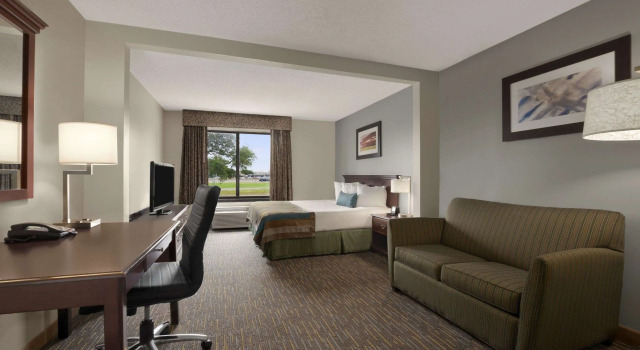 Wingate by Wyndham and Williamson Conference Center, Забронировать Отель Раунд-Рок Greater Austin