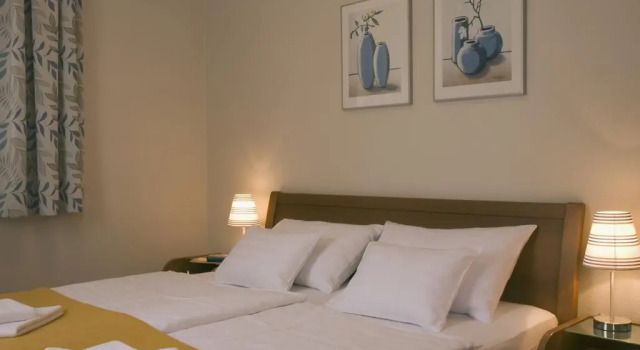 Vita Apartmanok, Prenota Appartamento Hotel a Western Transdanubia con piscina, Piscina