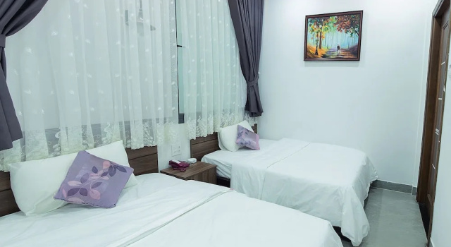 Четырёхместный семейный номер Standard Hoa Cát Hotel