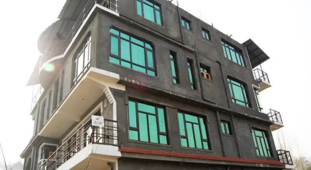 Hotel Purple Amethyst