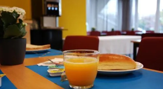 Hotel Het Leeuwenhof, Забронировать Отель Отели Leiestreek с парковкой, Парковка