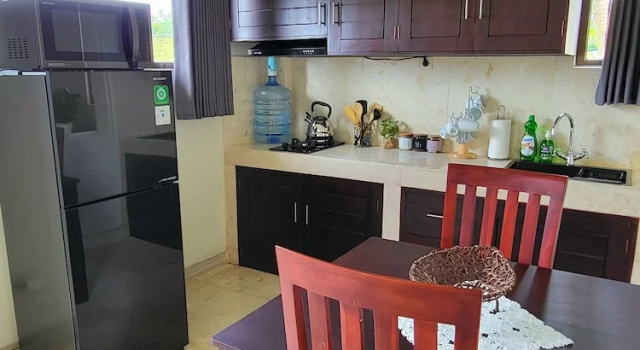 Номер Luxury Medewi Manor