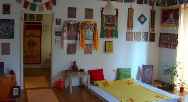 Tibet, Reservar Hotel 04. Újpest Budapeste