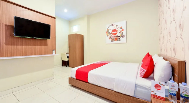 Hotel Family Syariah 2 by OYO, Rezervovat Hotel Hotely v Sewon se snídaní, Snídaně