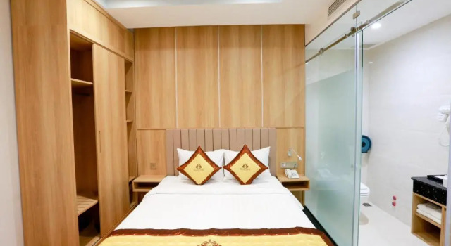 Двухместный номер Superior Prague Saigon Airport Hotel