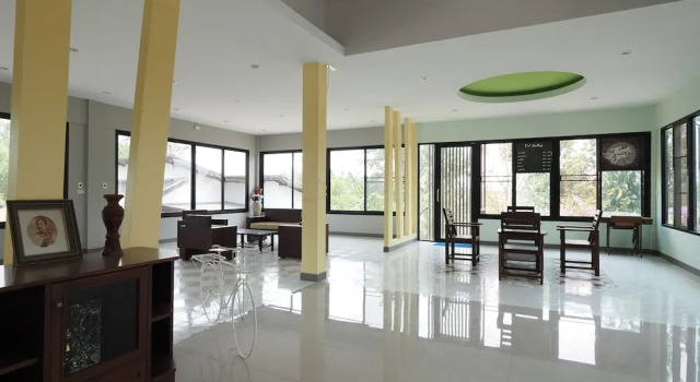 OYO 733 T Resort, Забронировать Курортный отель Курортные отели Супханбури, Курортный отель