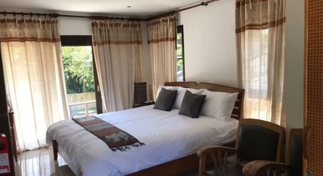 Phuchaofa Pool Villa