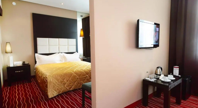 Люкс Business Manhattan Astana Hotel