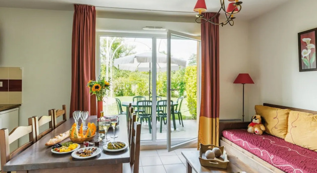 Duplex Escape in the Heart of Dordogne, Rezerwuj Apartament Bergerac Red Perigord