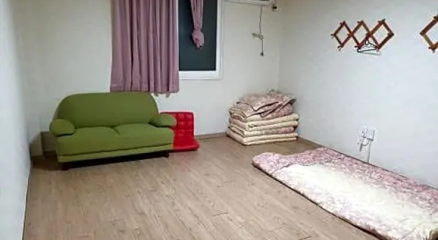 Shila Youth Hostel, Забронировать Хостел Отели провинции Кёнсан-Пукто с парковкой, Парковка