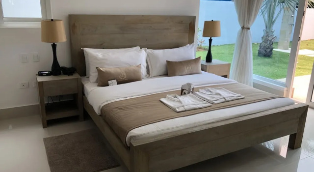 Newly LUXURY designed villa