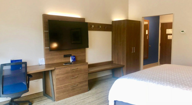 Номер Standard Holiday Inn Express & Suites Macon North by IHG
