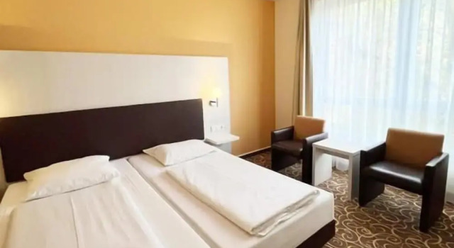 Номер Comfort Parkhotel Green Garden