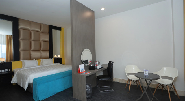 Номер Deluxe Swiss-Belcourt Makassar