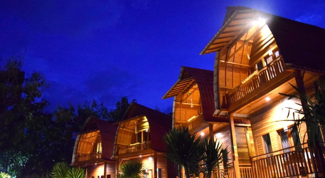 Adara Beach Hut, Rezervovat Hotel Hotely v Bali se snídaní, Snídaně