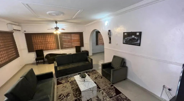 Люкс AMPM Suites & Apartments International
