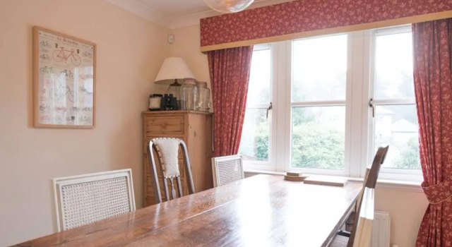 5 Bedroom House With Free Parking, Prenota Hotel Edimburgo Midlothian