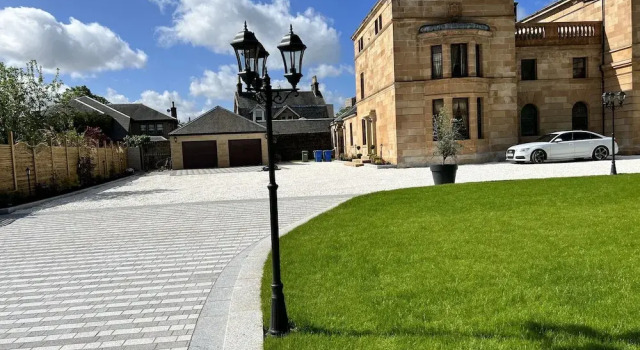 Beautiful 4-bed Villa in Glasgow