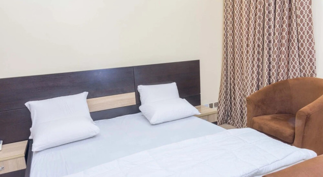 Lexrach suites
