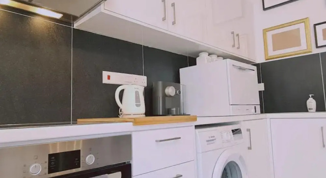 98 LIM - Stay W Apartment, Boek Appartement Limasol Limassol