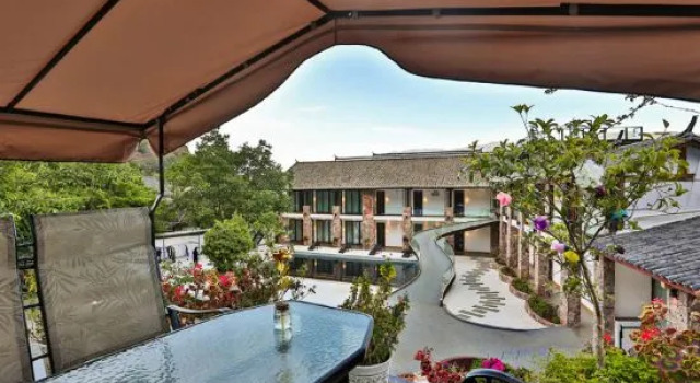 Fuyun·Oxygen Supply Lake View Hotel (Wuhu Branch), Buchen Sie Hotel Hotels in Yunnan mit Parkplatz, Parkplätze