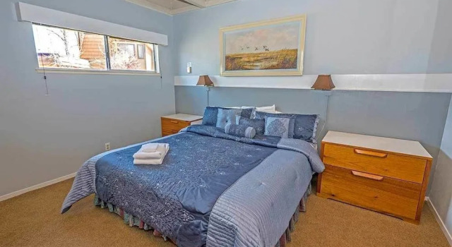 439 Ala Wai, 105 1 Bedroom Condo by RedAwning