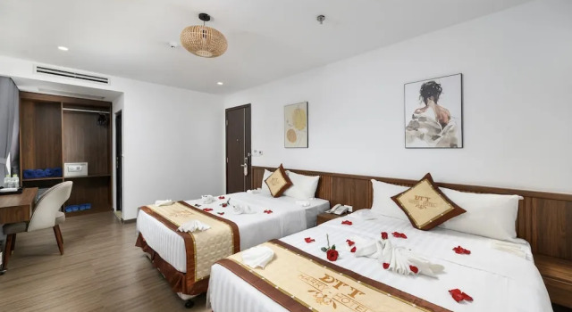 Четырёхместный номер Deluxe Harry Phu Quoc Hotel 1