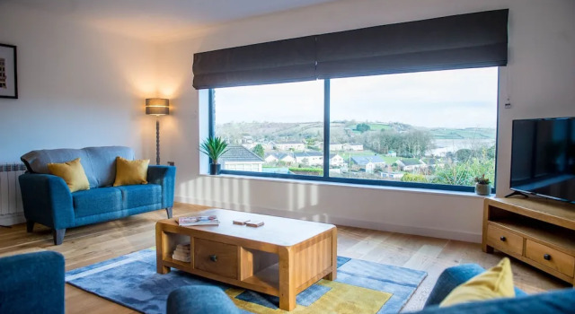 York Lodge, Book Hotel Laugharne Carmarthenshire